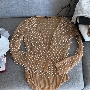 Bodysuit pearls